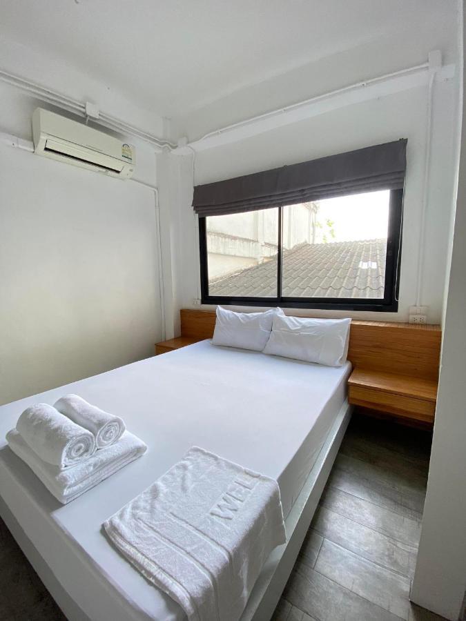 The Port Hostel Surat Thani Exterior foto